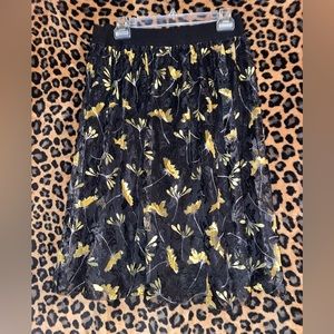Flower black and yellow skirt medium